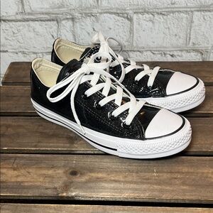 Chuck Taylor All Star OX Converse Black Patent Leather Sparkle Glitter Sneakers